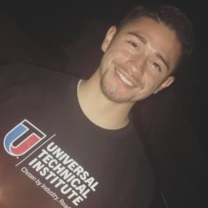 Meet your Posher, Alex